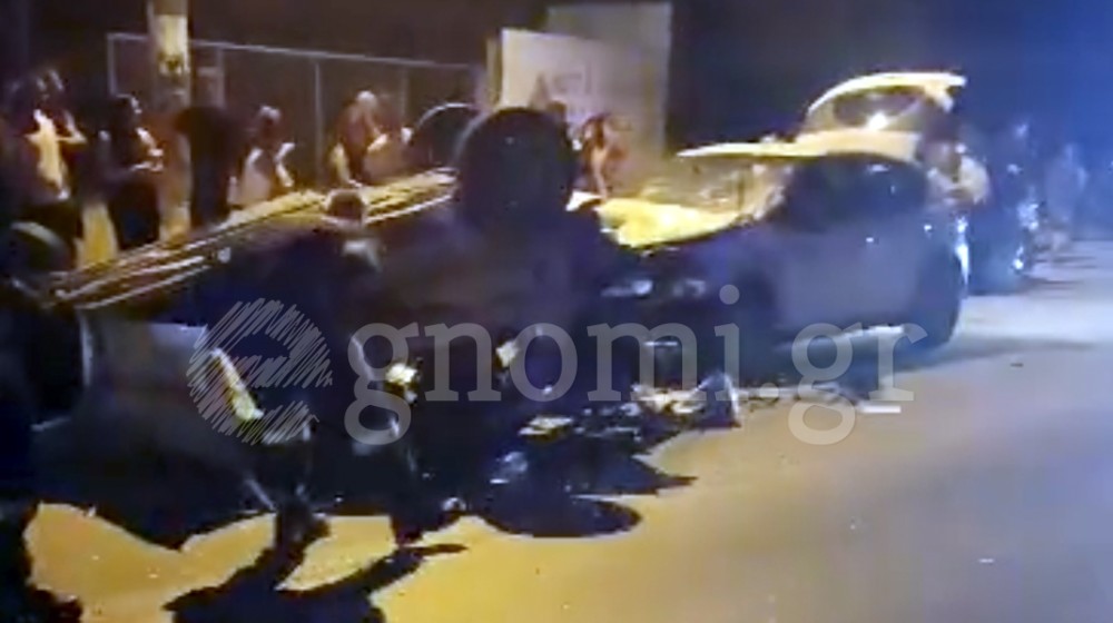 Σφοδρό τροχαίο με τρία ΙΧ στην Εξω Παναγίτσα Χαλκίδας (VIDEO)