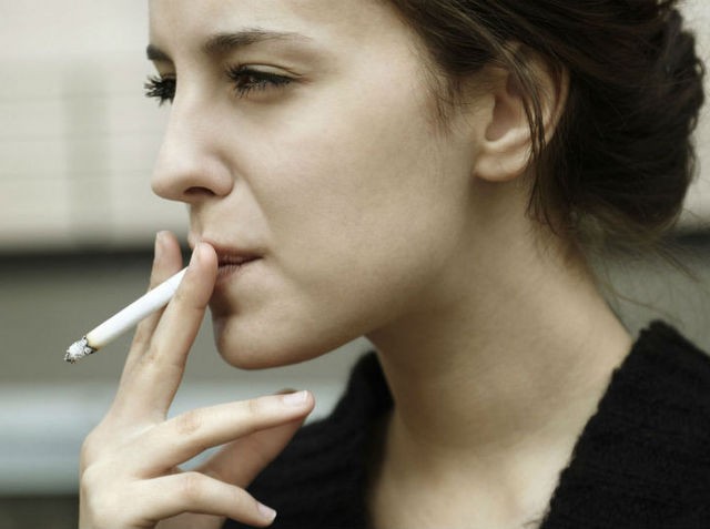Μάστιγα το τσιγάρο για τον ελληνικό πληθυσμό