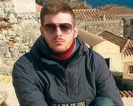 Ελεύθερος ο ναυτικός Γιάννης Γιαννιώτης από την Αυλίδα που κρατείτο όμηρος στο Καμερούν