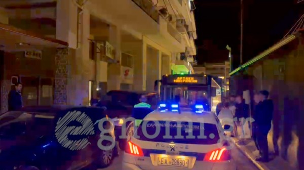 ΧΑΛΚΙΔΑ: Λεωφορείο φράκαρε ξανά από ασυνείδητο οδηγό (VIDEO)