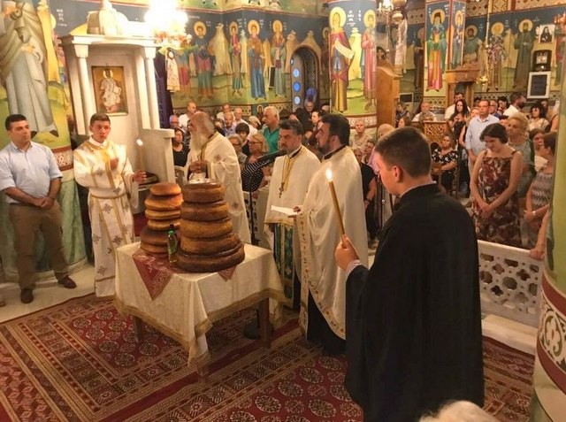 ΠΟΛΙΤΙΚΑ: Λαμπρός εορτασμός για την Αγία Παρασκευή και τον Άγιο Παντελεήμονα