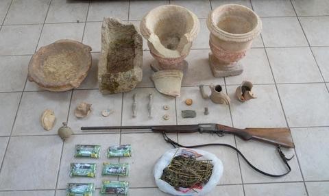 Χειροπέδες στα μέλη οργανωμένου κύκλωματος αρχαιοκαπηλίας