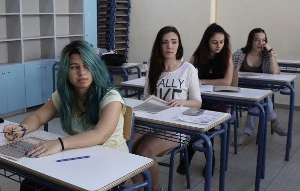 Επίδομα 350 ευρώ σε μαθητές που συμμετέχουν στις Πανελλαδικές Εξετάσεις