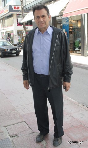 Ψηφίζουν για πρόεδρο στο Δημοτικό Συμβούλιο του Δήμου Χαλκιδέων