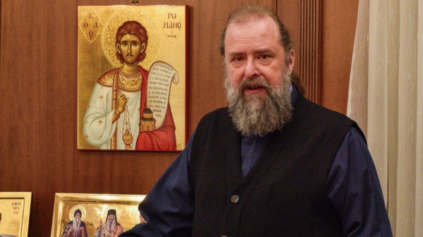ΧΑΛΚΙΔΑ: Φιλοδώρημα 20 ευρώ στον Αποστόλη Σαντοριναίο από τον Μητροπολίτη Θεσσαλονίκης κ. Φιλόθεο