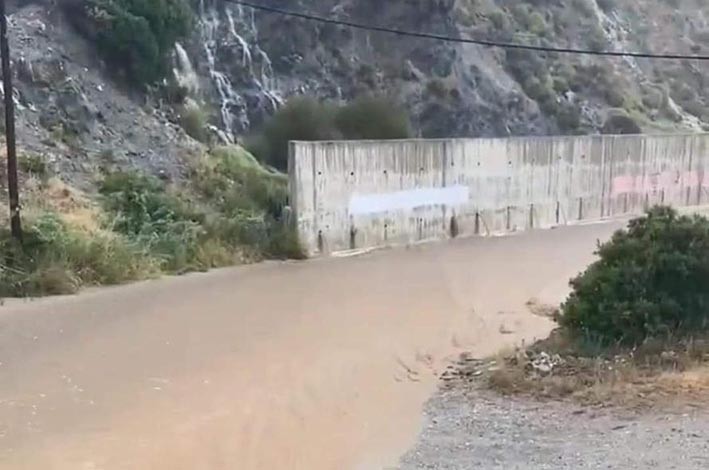 ΣΚΥΡΟΣ: Σταδιακή αποκατάσταση των προβλημάτων από την κακοκαιρία