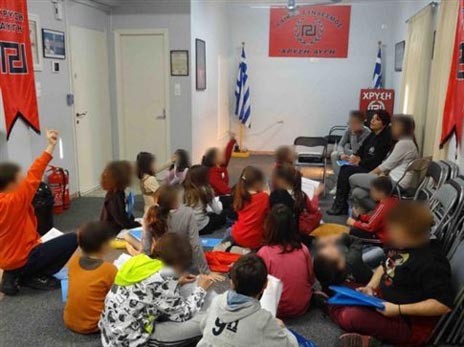 Λειτουργούν Xρυσαυγίτικο κατηχητικό
