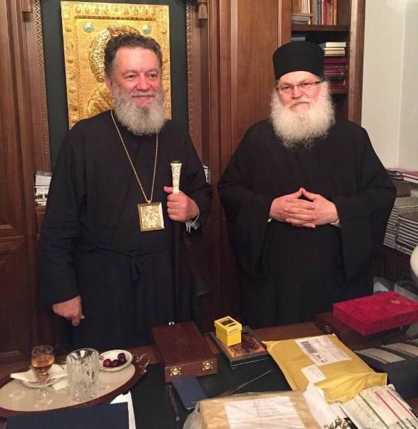 Στο νοσοκομείο ο ηγούμενος της Μονής Βατοπεδίου Εφραίμ