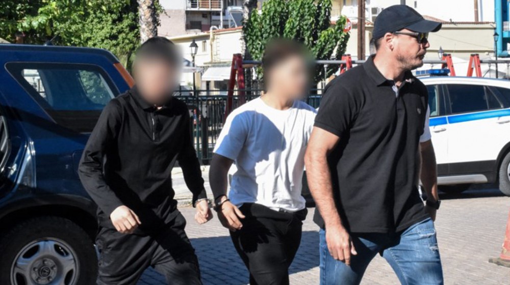 Προφυλακίστηκε ο ένας 17χρονος για την επίθεση με τη φαλτσέτα σε 12χρονο μαθητή