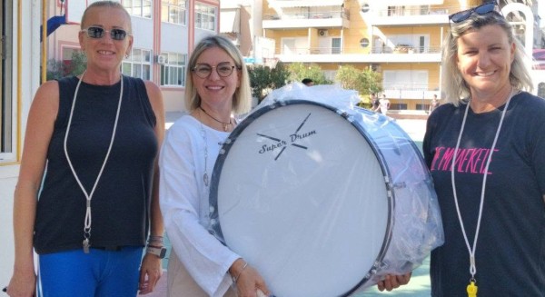 1ο ΠΡΟΤΥΠΟ ΛΥΚΕΙΟ ΧΑΛΚΙΔΑΣ: Πανέτοιμοι για την παρέλαση