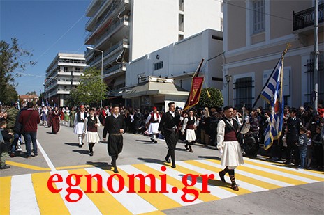 ΠΑΡΕΛΑΣΗ ΧΑΛΚΙΔΑ - 25η ΜΑΡΤΙΟΥ 2019: Κομνηνοί και Κρητικοί φώναξαν για την Μακεδονία
