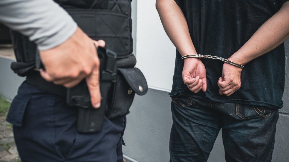 28χρονος έκλεισε ραντεβού μέσω ίντερνετ σε 14χρονη, αλλά τον περίμεναν αστυνομικοί