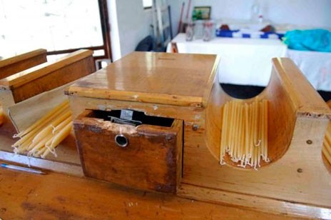 Τέσσερις νεαροί ρήμαξαν τις εκκλησίες