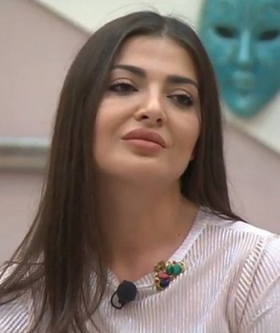 POWER OF LOVE: Η Αννα Λορένη αποχώρησε από το παιχνίδι (VIDEO)