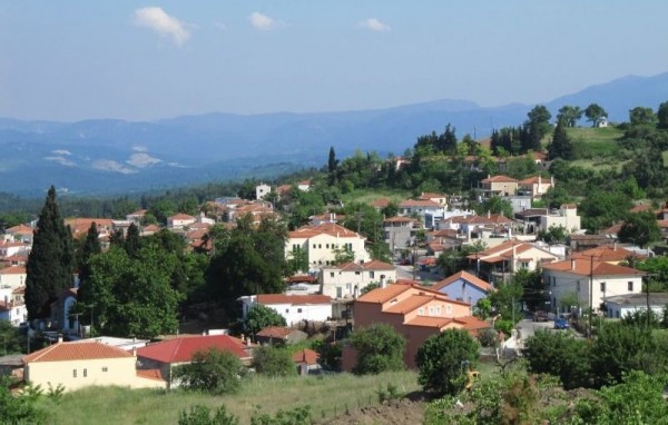 Παραδοσιακοί χοροί στην Αγία Αννα