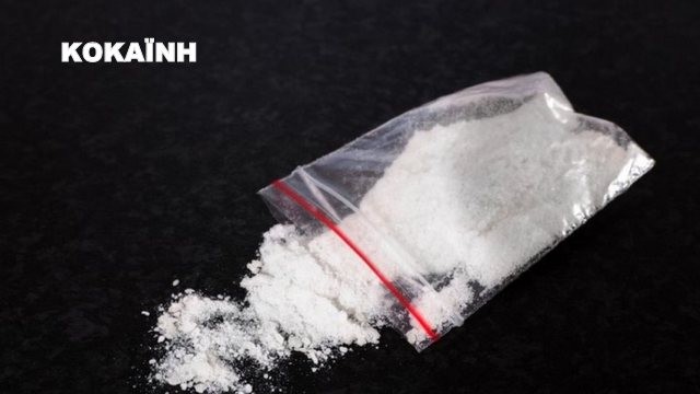 Χειροπέδες σε δύο άτομα που επέβαιναν σε αυτοκίνητο