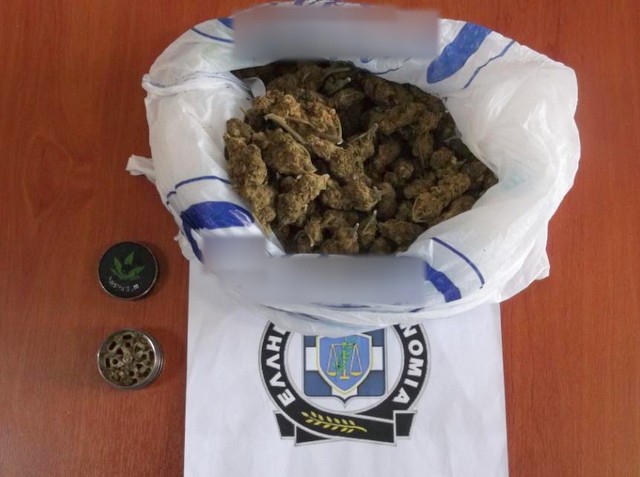 Συνελήφθη 22χρονος για κατοχή και διακίνηση ναρκωτικών