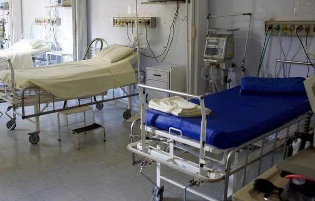 Αυτοί είναι οι νοσηλευθέντες και οι θανόντες από κορωνοϊό στην Ελλάδα