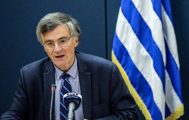 Άγνωστες φωτογραφίες και ιστορίες του Σωτήρη Τσιόδρα από το σχολείο (VIDEO)
