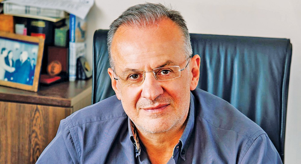 Ο Ζεμπίλης ανακατεύτηκε στα εσωτερικά του ΣΥΡΙΖΑ με σκληρούς χαρακτηρισμούς