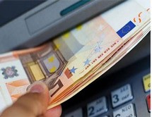 Δείτε τι μισθούς παίρνουν δήμαρχοι - αντιδήμαρχοι και περιφερειάρχες