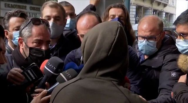 ΠΕΡΑΜΑ: Εμφανίστηκε ο 15χρονος Ρομά που είχε διαφύγει μετά την καταδίωξη