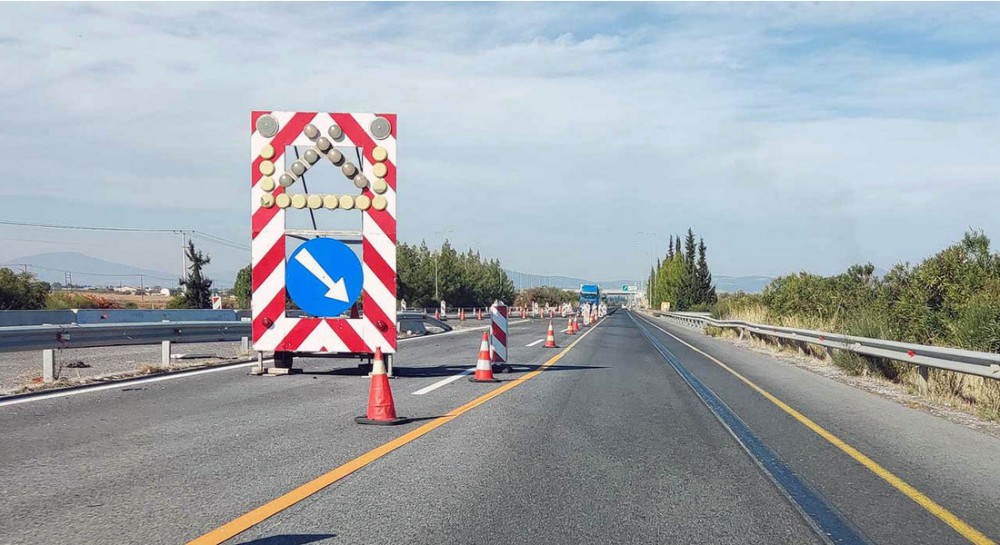 ΠΡΟΣΟΧΗ: Κλειστό το ρεύμα της Εθνικής οδού προς Λαμία από Σχηματάρι μέχρι Ριτσώνα