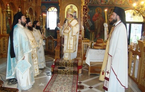 ΜΗΤΡΟΠΟΛΗ ΧΑΛΚΙΔΑΣ: Τελούνται κανονικά θείες λειτουργίες σε ιερούς ναούς