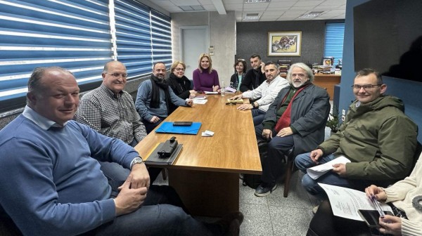 ΧΑΛΚΙΔΑ: Με το Δ.Σ της ΕΛΜΕ Εύβοιας συναντήθηκε η Δήμαρχος Έλενα Βάκα