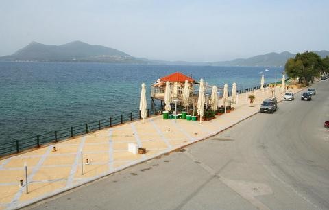 Συνελήφθη καταστηματάρχης στην Αιδηψό