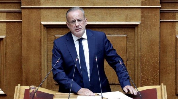 ΘΑΝΑΣΗΣ ΖΕΜΠΙΛΗΣ ΝΔ: Μίνι αντάρτικο μαζί με άλλους τέσσερις βουλευτές