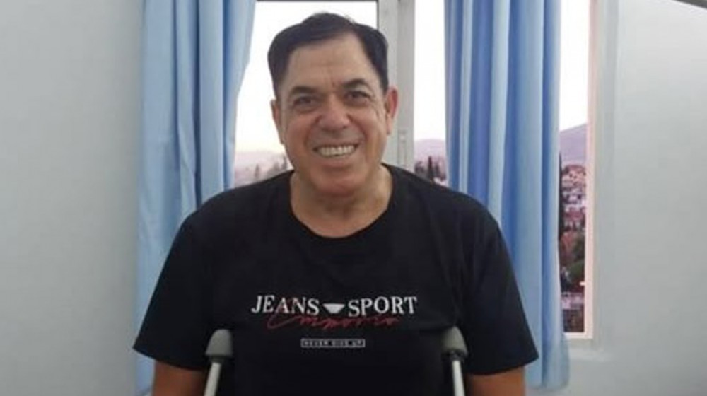 ΧΑΛΚΙΔΑ: Με χαμόγελα και πατερίτσες ο Κώστας Λάμπρου