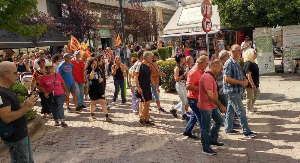 Πανελλαδική απεργία στις 20 Νοεμβρίου - Δεμένα και τα πλοία στα λιμάνια