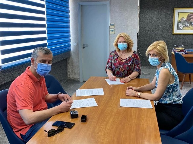 ΑΥΛΙΔΑ: Ξεκινάει το έργο της ανάπλασης της κεντρικής πλατείας στο Βαθύ