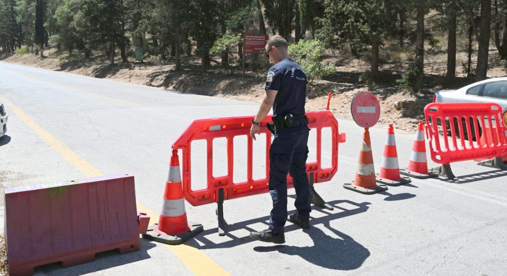 ΦΩΤΙΑ-ΚΑΡΥΣΤΟΣ: Διακοπή κυκλοφορίας σε δύο δρόμους στην περιοχή του Πλατανιστού