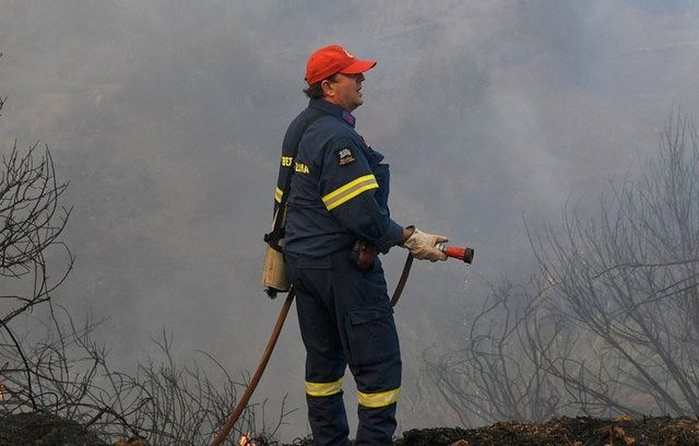 ΠΥΡΚΑΓΙΑ ΚΟΝΤΟΔΕΣΠΟΤΙ: Πυροσβέστης μεταφέρθηκε στο Νοσοκομείο