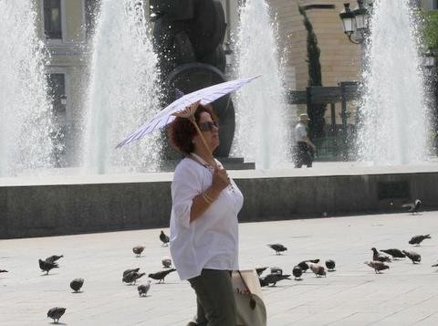 Οδηγίες του Ιατρικού Συλλόγου προστασίας των πολιτών από τον καύσωνα