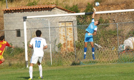 ΟΛΥΜΠΟΣ ΓΥΜΝΟΥ-ΚΑΣΤΕΛΛΑ 0-1: Νέα ...τρίποντη απόδραση