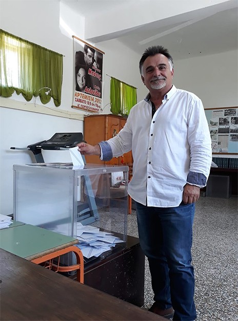 ΕΘΝΙΚΕΣ ΕΚΛΟΓΕΣ 2019 ΑΥΛΩΝΑΡΙ: Ψήφος Μούντριχα με μήνυμα