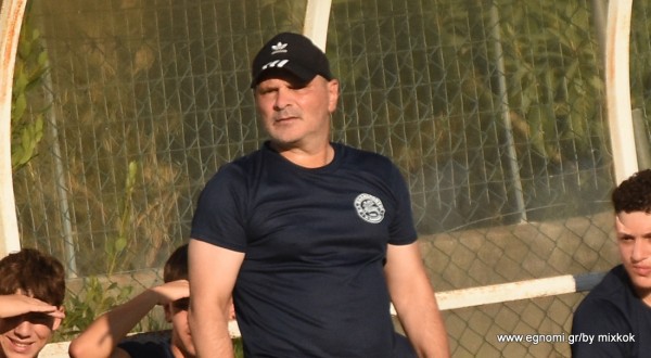 ΑΟ ΑΥΛΩΝΑΡΙΟΥ: Χώρισαν οι δρόμοι με τον κόουτς Γιώργο Ποδαρά
