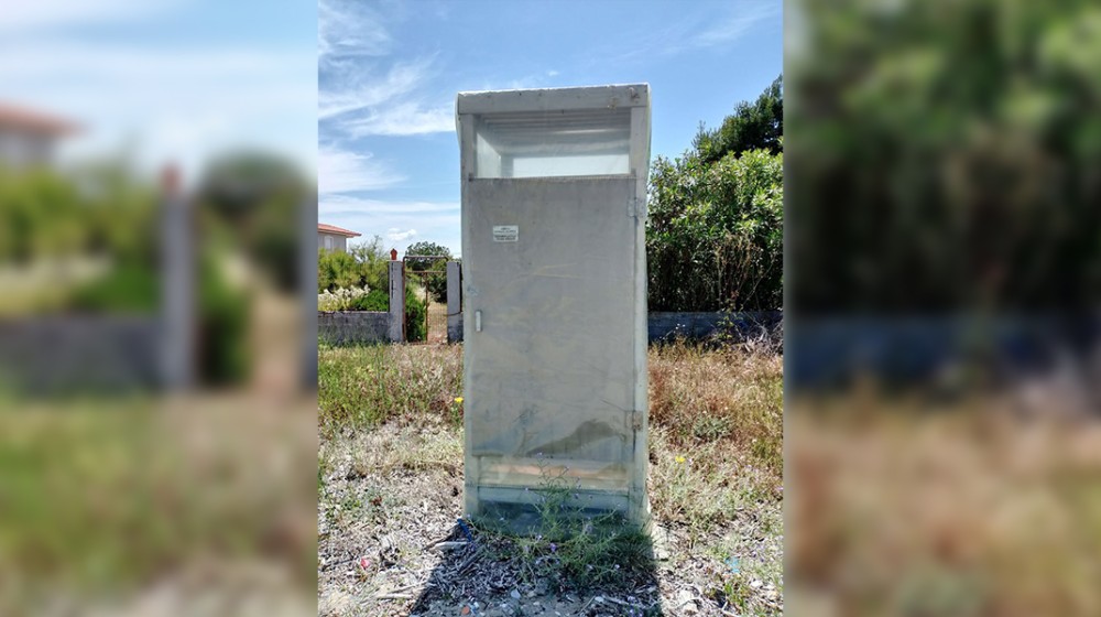 ΠΑΡΑΛΙΑ ΚΑΝΑΤΑΔΙΚΑ: Οργή για τις κλειστές αλλαξιέρες και τις στεγνές ντουζιέρες