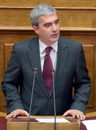 Ο Σίμος τρέχει σαν τον ... Βέγγο