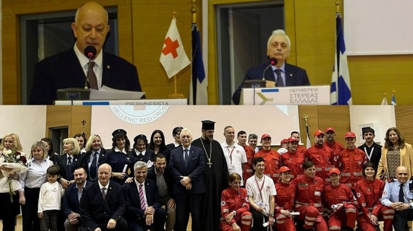 Νέοι εθελοντές ενισχύουν τον Ερυθρό Σταυρό Χαλκίδας - Ορκίστηκαν σε συγκινητική τελετή