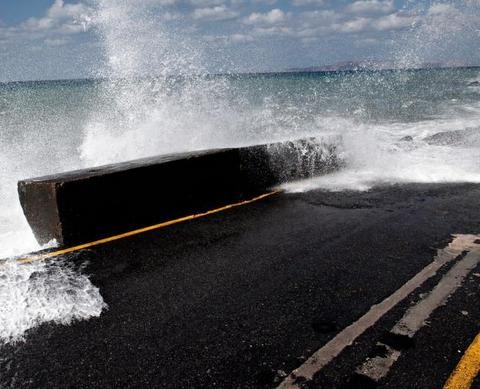 Απαγόρευση απόπλου από Πειραιά, Ραφήνα και Λαύριο λόγω των ισχυρών ανέμων