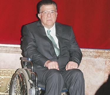 ΟΙΚΟΓΕΝΕΙΑ ΕΜΦΙΕΤΖΟΓΛΟΥ: Κατασχέσεις σε έργα τέχνης, πωλητήριο σε επιχειρήσεις στη Ρωσία