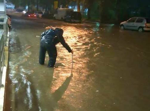 ΕΥΒΟΙΑ-ΚΑΚΟΚΑΙΡΙΑ: Σοβαρά προβλήματα από την πρωτοφανή βροχόπτωση- Υπερχείλισε ο ποταμός Λήλας