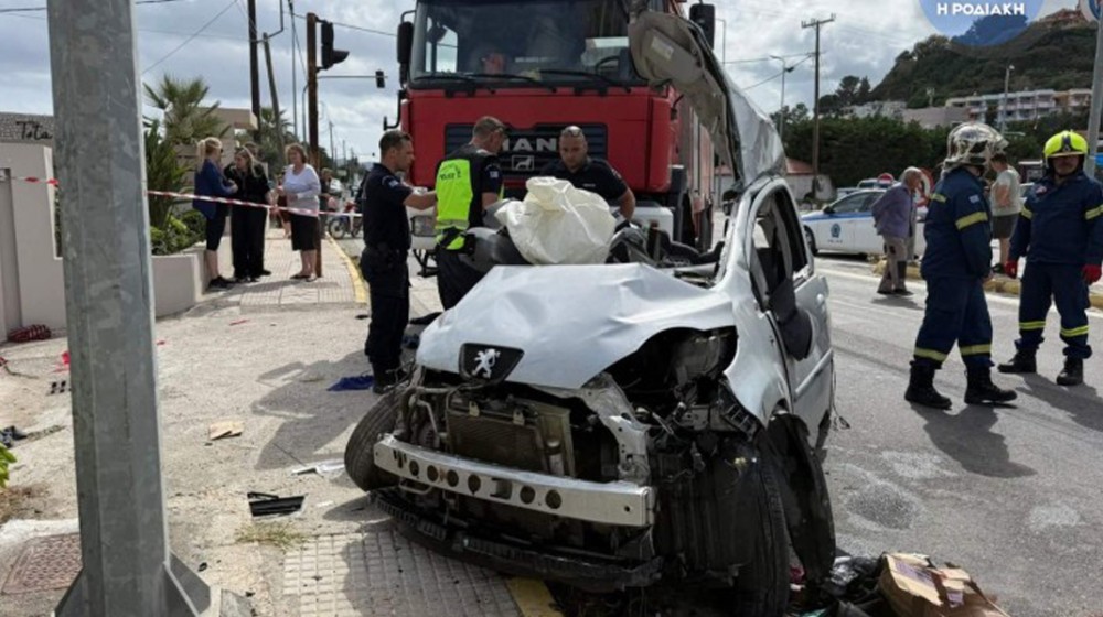 Οικογενειακή τραγωδία: Μητέρα και κόρη θύματα τροχαίου δυστυχήματος
