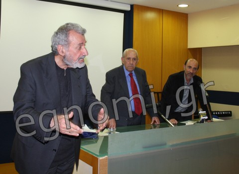 Κώστας Μπέης: Κάποιους πολιτικούς αποφεύγω να τους χαιρετώ!
