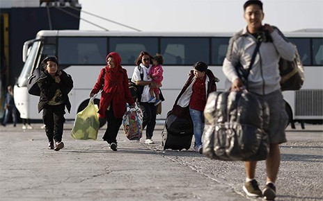 ΑΜΑΡΥΝΘΟΣ: Έφθασαν τους 237 οι πρόσφυγες στο ξενοδοχείο Στεφανία