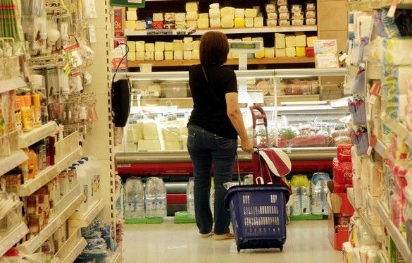 Ξοδεύουμε λιγότερα σε είδη παντοπωλείου